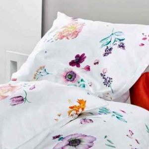 Schlossberg of Switzerland 🇨🇭 Floral Euro sham NIP